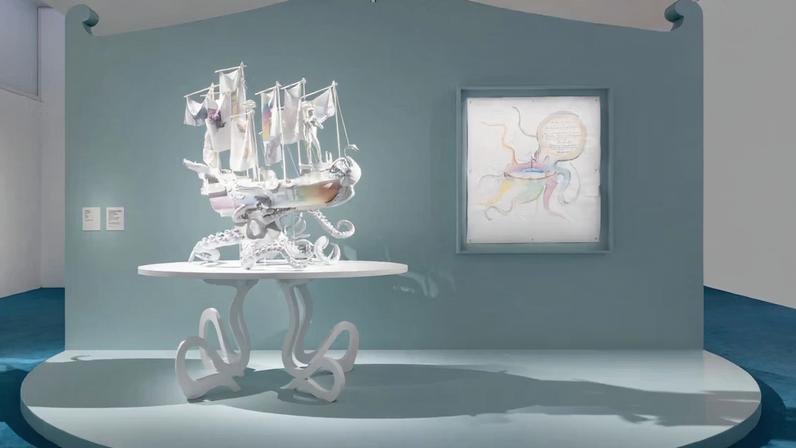 Simon Fujiwara explora Guernica, sífilis e estrela pornô japonesa em Luxemburgo