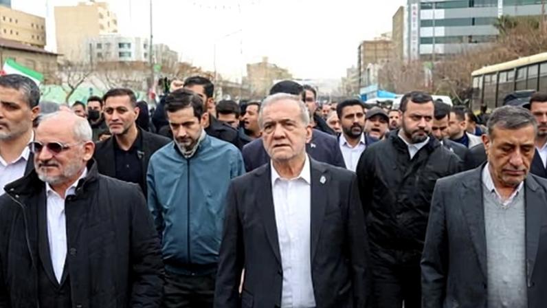 Diário do filho do presidente do Irã mostra esperanças e medos de cidadãos comuns