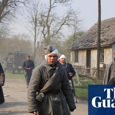 Negativos, verdades fotográficas: colecionador russo foge com imagens da Guerra