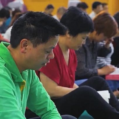 Pastor diz que restrições na China fecham portas, abrem janelas para evangelismo