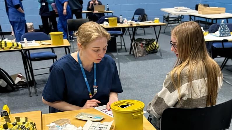 Não há novos casos de meningite ligados ao surto em Kent, diz agência de saúde