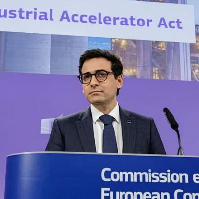 Comissão Europeia propõe plano Buy EU para competir com a China