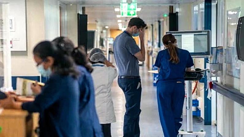 Contrato da Palantir para NHS England pode abrir caminho para abuso de poder, dizem gestores