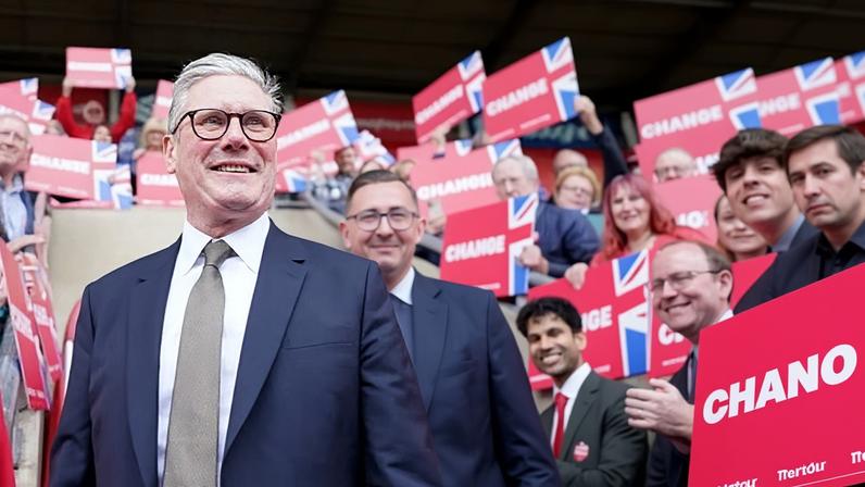 Labour Together helped Keir Starmer win No 10 but the party’s MPs and opposition politicians have called for the PM to distance himself from the thinktank.