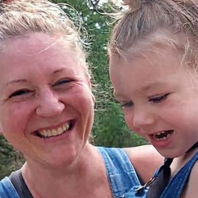 Menina canadense de sete anos com autismo e mãe detidas pelo ICE no Texas