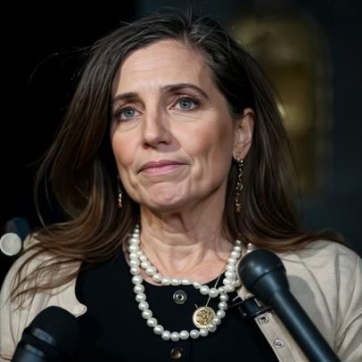 Nancy Mace atrai irritação da Casa Branca por resgates no Oriente Médio