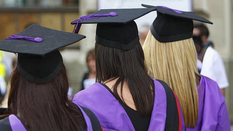 A UJS report, called Time for Change, said Jewish students also faced increased social ostracisation.