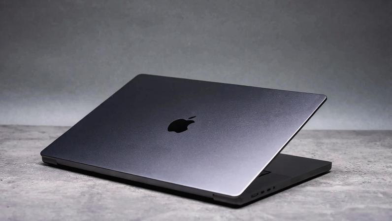 O novo MacBook Pro continua rápido