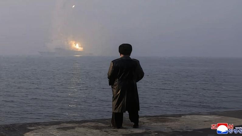 Coreia do Norte lança projétil ao mar durante exercícios conjuntos dos EUA com Coreia do Sul