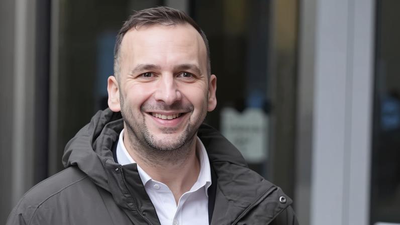 Básicos da vida na Grã-Bretanha teriam sido vendidos por lucro, diz Polanski