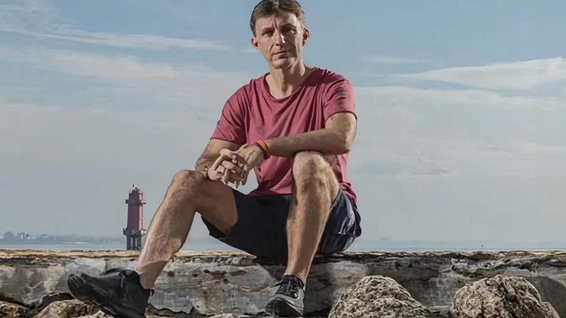 Amigo morre em acidente de mergulho; autor é preso por homicídio