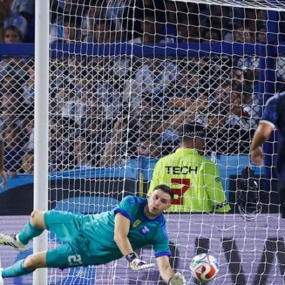 Goleiro critica Argentina após vitória de 2 a 1 sobre 115ª no ranking da FIFA