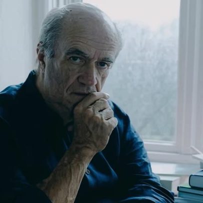 Colm Tóibín comenta viver nos EUA sob Trump e o que aprendeu sobre o mal