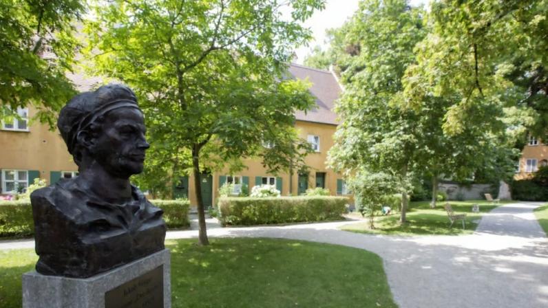 Banco da dinastia que financiou papas e imperadores pode estar à venda