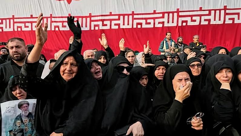 Irã: civis entre bombas e repressão, esperam que a guerra acabe