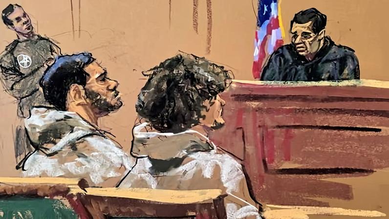 Caos na casa de Mamdani leva a acusações de terrorismo contra jovens ligados IS