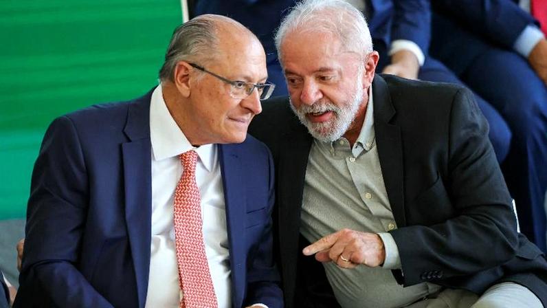Dobradinha Lula-Alckmin, que gerou surpresa após ser costurada em 2022, será repetida em 26