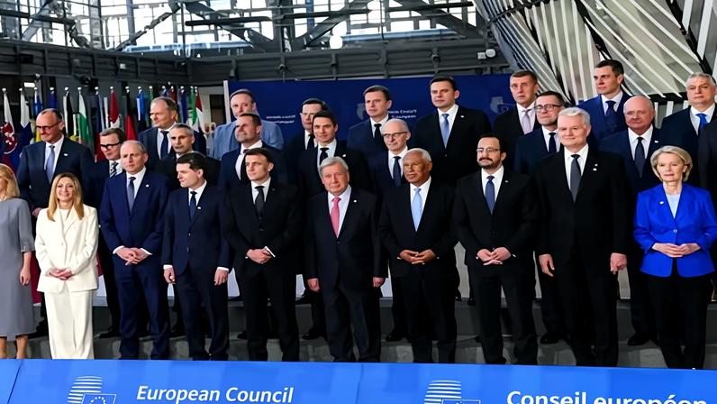 Líderes da UE apoiam Chipre em negociações sobre o futuro das bases britânicas