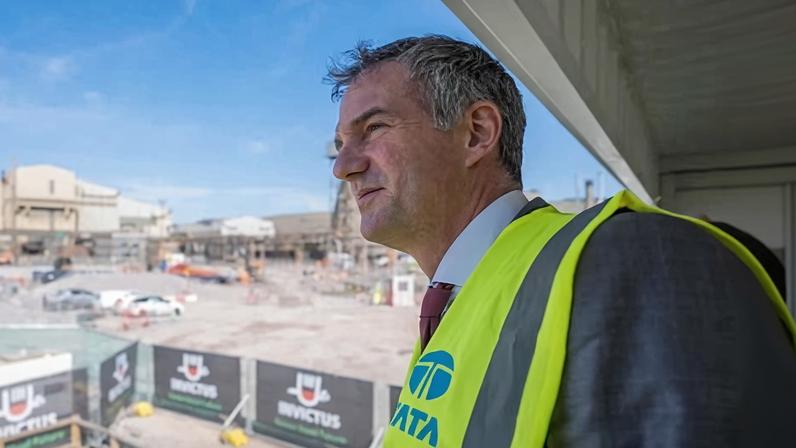 Reino Unido dobra tarifas do aço para 50% para evitar fechamento de plantas