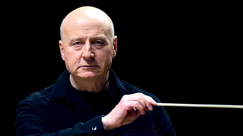Paavo Järvi substitui Edward Gardner na Orquestra Filarmônica de Londres