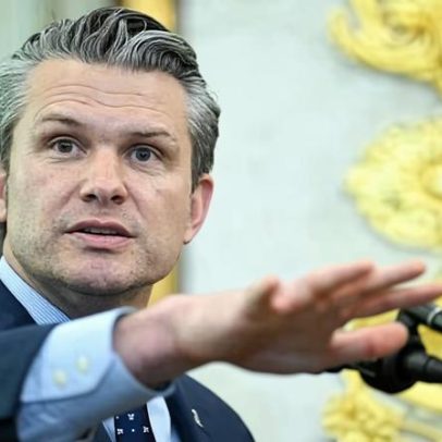 Ataque a navio alegado de drogas deixa quatro mortos no Caribe, dizem EUA