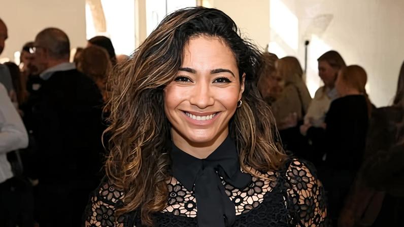 Dançarina Karen Hauer deixa Strictly após 14 anos