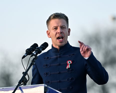 Candidato húngaro acusa governo de traição por suposta fuga de UE à Rússia