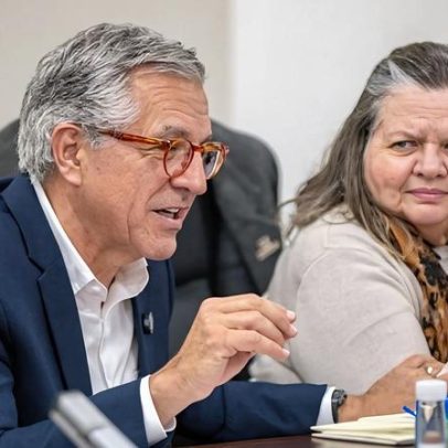 Ministério da Saúde articula acordo para ampliar acesso a medicamentos e produção de hemoderivados