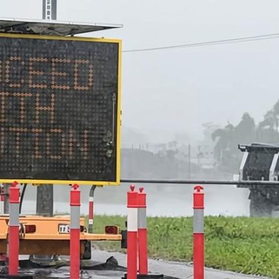 Norte de Queensland moradores orientados a buscar terreno alto com depressão