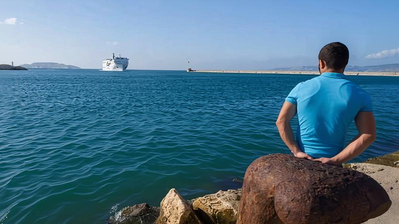 Ferries emitem mais poluição por enxofre que carros em várias capitais da UE