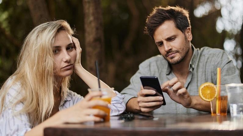 5 Ways to Help You Overcome Boredom in Marriage