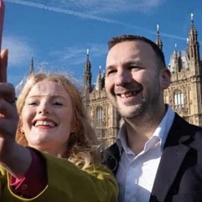 Polícia não encontra evidências de crime na byelection de Gorton e Denton