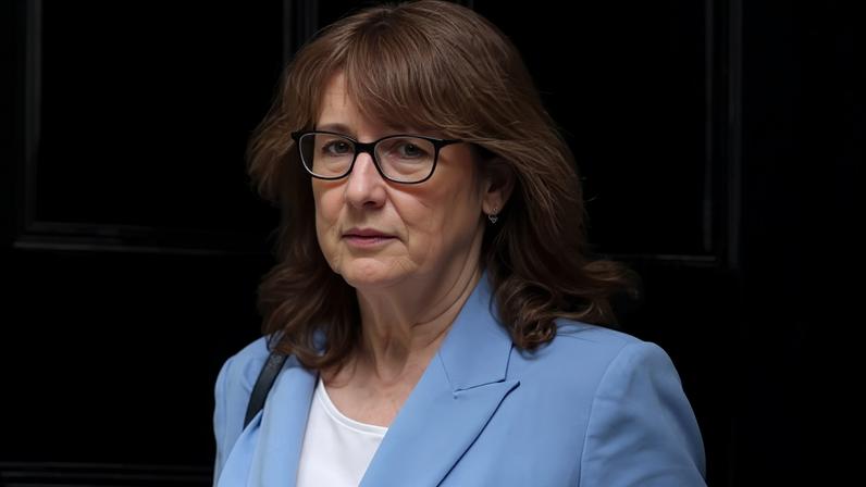 Chancellor Rachel Reeves leaves 11 Downing Street.