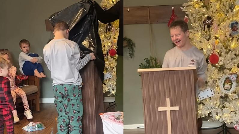 Marty ganhou de aniversário um mini púlpito. (Foto: Reprodução/Instagram/Kara Clason).