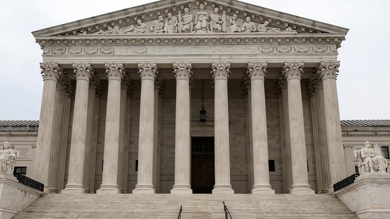 Equipe de Trump inicia processo para substituir tarifas derrubadas pelo STF