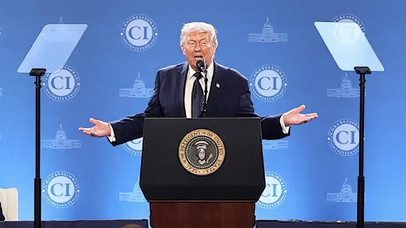 Trump exige Irã reabrir o estreito de Ormuz enquanto critica a OTAN