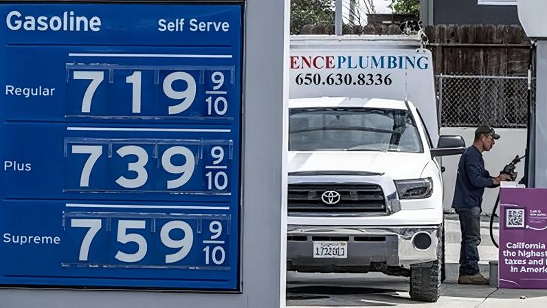 Democratas defendem imposto sobre lucros do petróleo na guerra do Irã