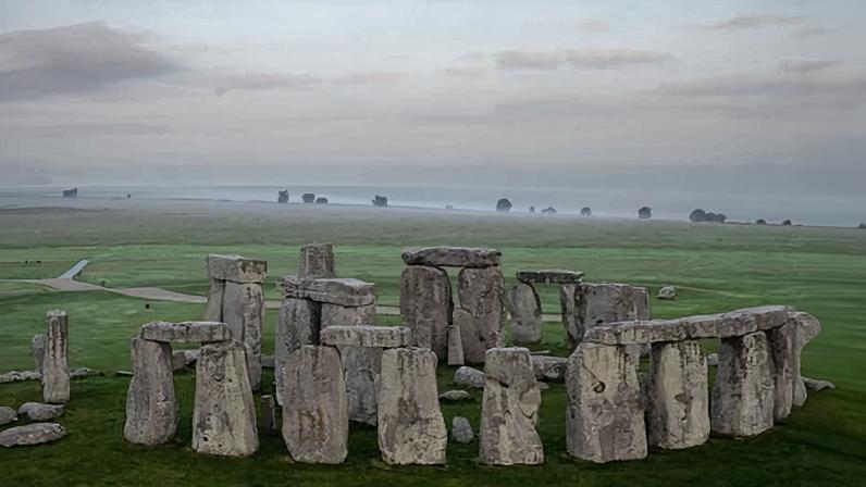 Plano de túnel de Stonehenge é oficialmente abandonado após protestos