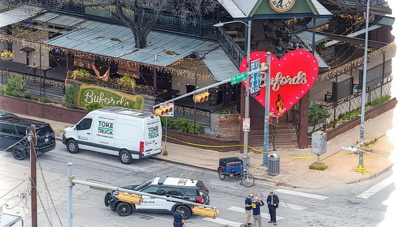 Autoridades investigam tiroteio em bar de Austin como possível ataque terrorista