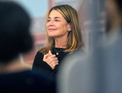 Savannah Guthrie diz que família está em agonia após o sumiço da mãe