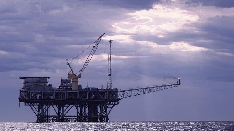 Apoio ao imposto sobre gás cresce, até entre o Labor, para frear lucros de guerra