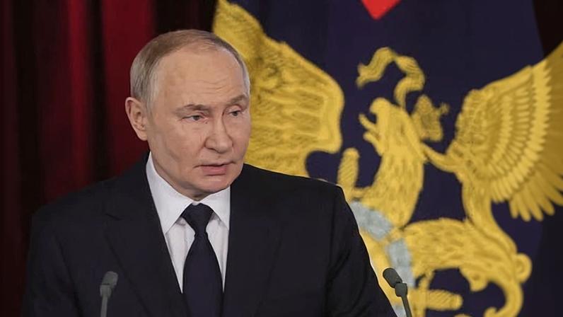 Vladimir Putin also suggested that Russia could stop supplying gas to Europe and move to other markets.