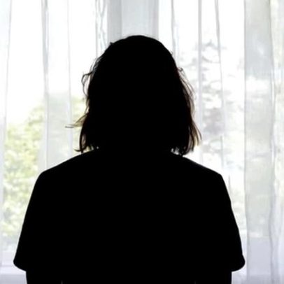 Governo britânico deve pedir desculpas por adoção forçada dizem deputados