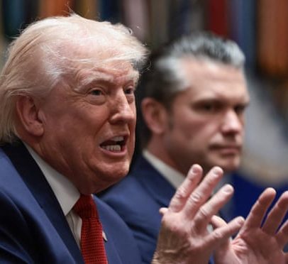 Trump chama porta-aviões britânicos de brinquedos em novo ataque à OTAN