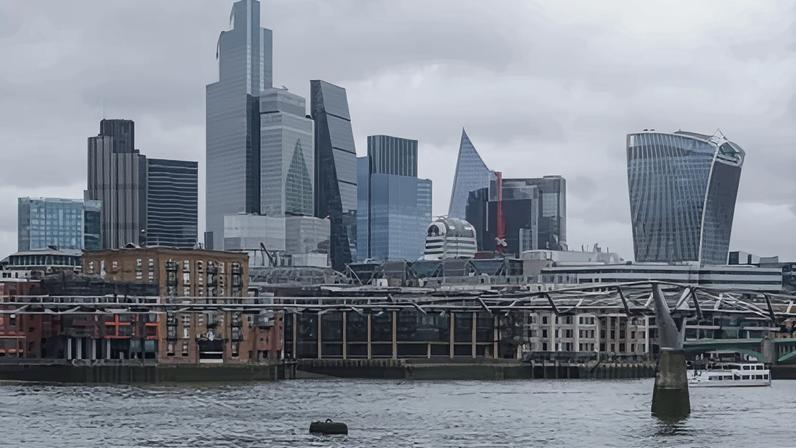 Acordo com a FCA amplia o acesso da Palantir ao poder no Reino Unido