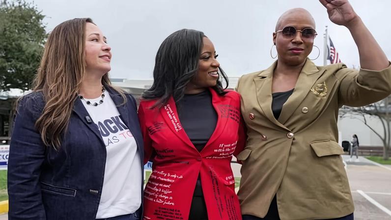 Jasmine Crockett in Houston on Tuesday with fellow congresswomen Adelita Grijalva and Ayanna Pressley.