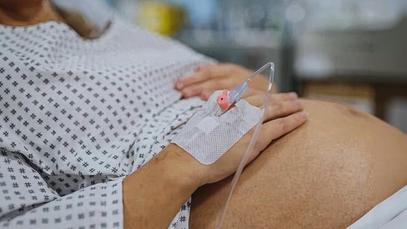 Women using maternity services should be provided with evidence-based information to make an informed choice, according to guidelines from the Nursing and Midwifery Council.