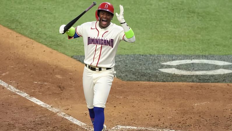 Geraldo Perdomo reacts after striking out at the end of the ninth inning.