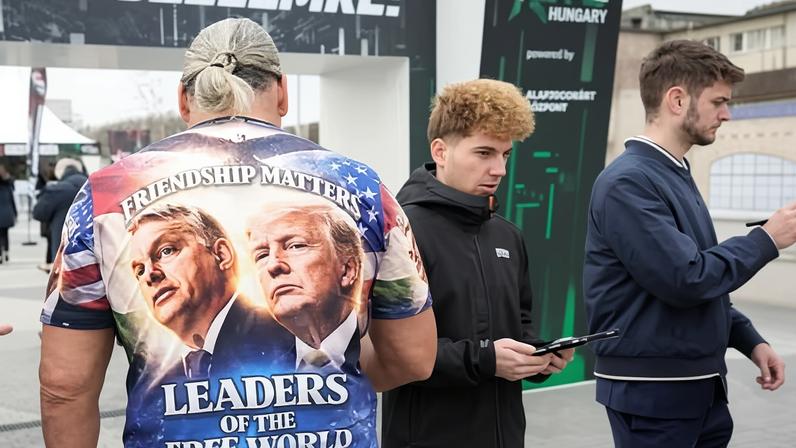 Trump elogia Orbán enquanto líderes ultradireita europeus se reúnem em Budapeste