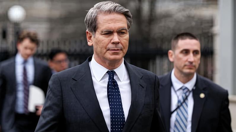 EUA estudam ampliar sanções ao petróleo russo em meio a alta global de preços